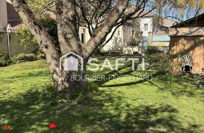 Maison familiale de 187m2 avec superbe terrain — photo du bien