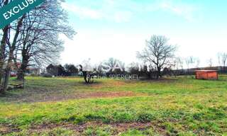 Terrain  1241 m² à vendre à Delme (57590)