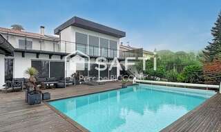 Maison 7 Pièces 196 m² à vendre à Latresne (33360)