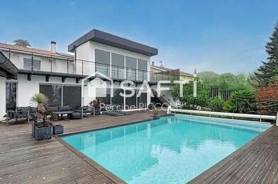 Maison 7 pièces 890000 €