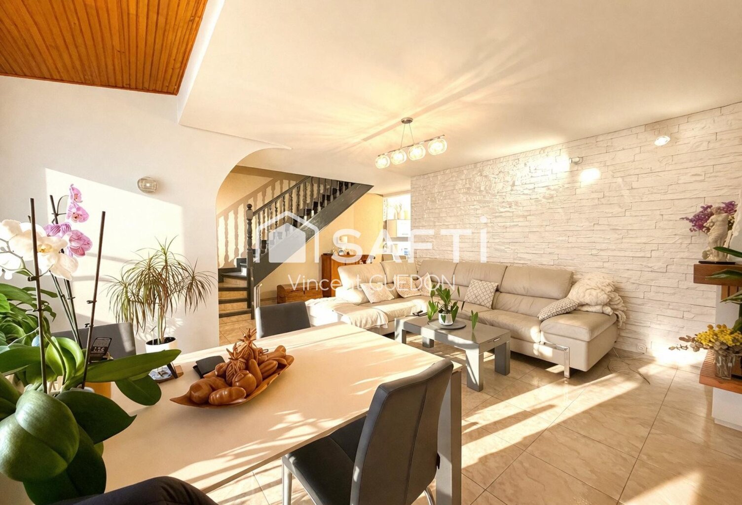 Maison familiale 4 chambres avec piscine — photo 1