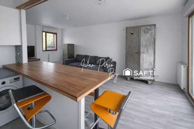 Appartement 4 pièces 244800 €