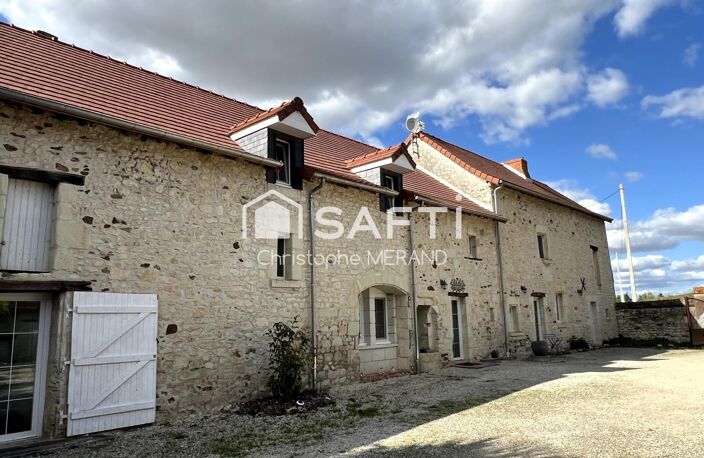 Très belle propriété à DANGE SAINT ROMAIN — photo 4