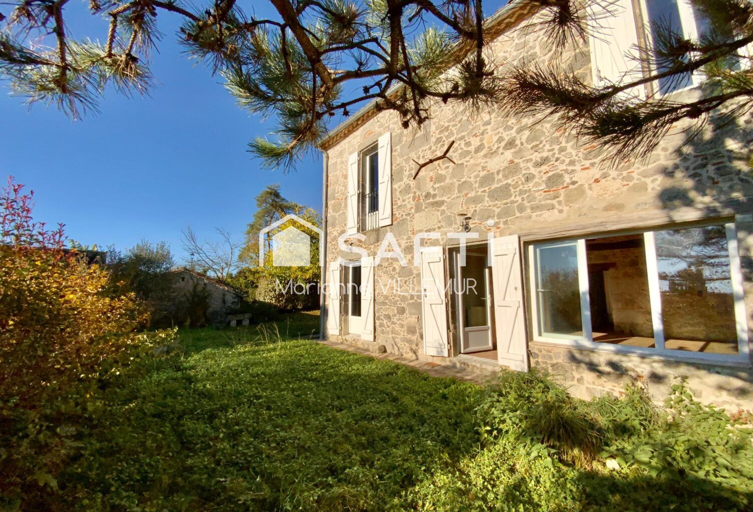 Proche de Nérac, maison en Pierre de 160 m² habitables sur un terrain de 437 m² — photo 1