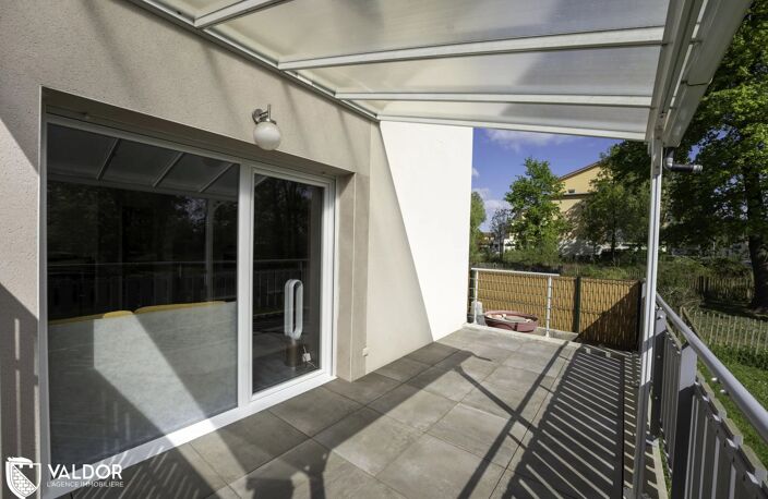 Maison Centre-ville au calme avec jardin et garage — photo 4