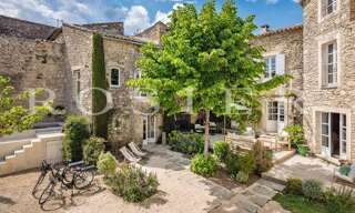 Maison 9 Pièces 250 m² à vendre à Gordes (84220)
