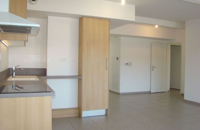 T4 - 82m ² — photo 3