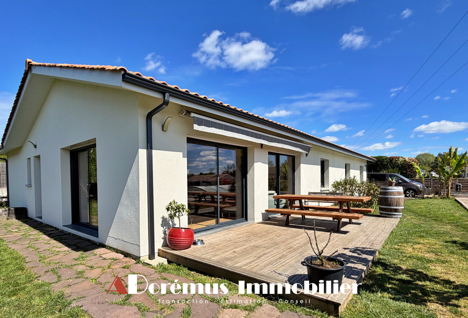 Maison contemporaine de p-pied 141 m2 avec piscine couverte, — photo 1
