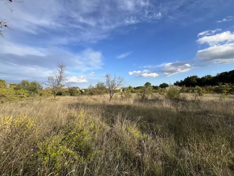 Terrain constructible 910m2 — photo 1