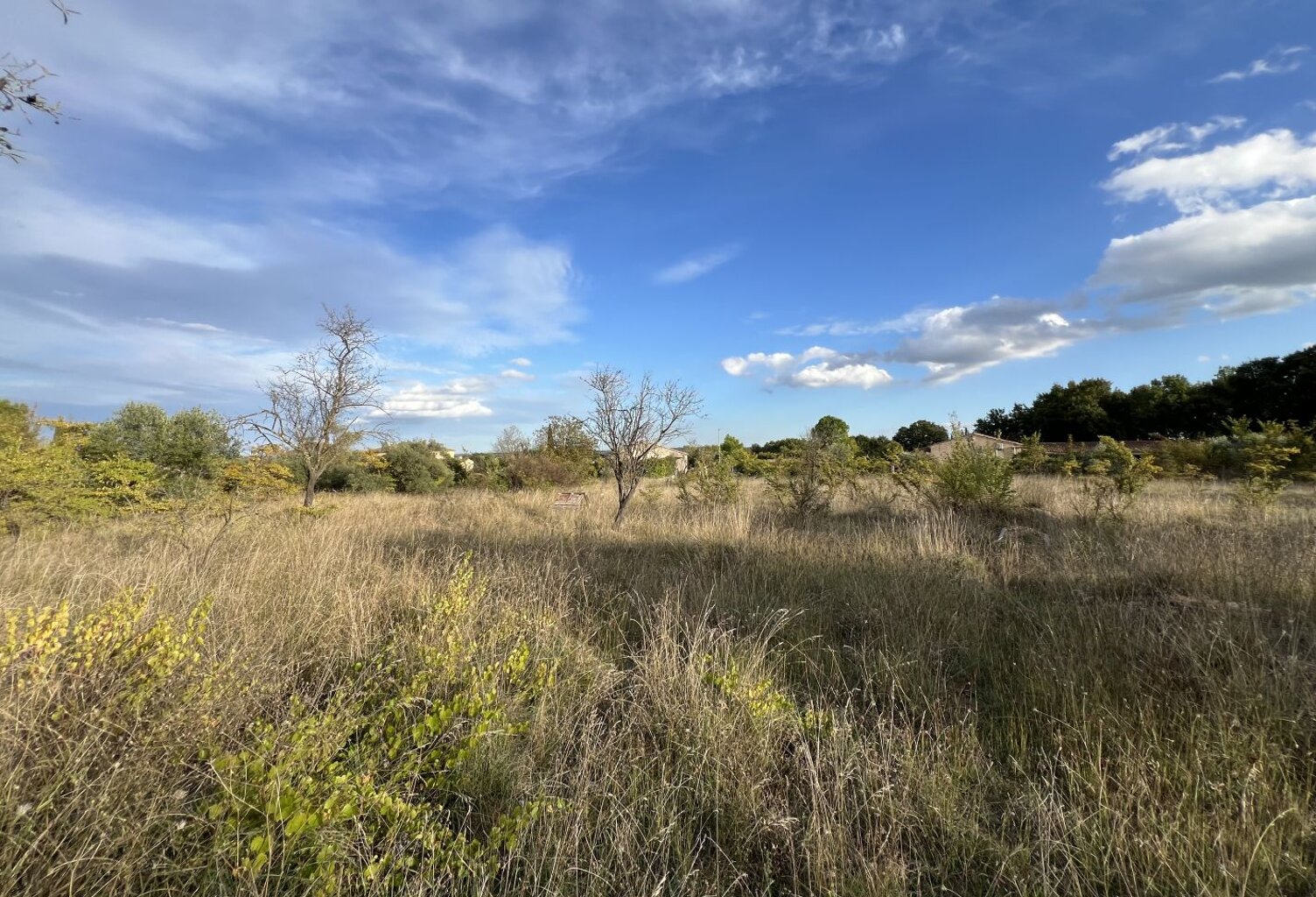Terrain constructible 910m2 — photo 1