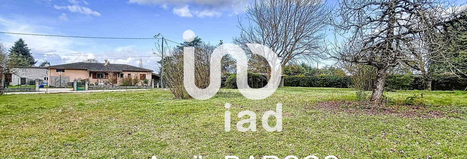 Terrain  1025 m² à vendre à Saint-Étienne-de-Tulmont (82410)