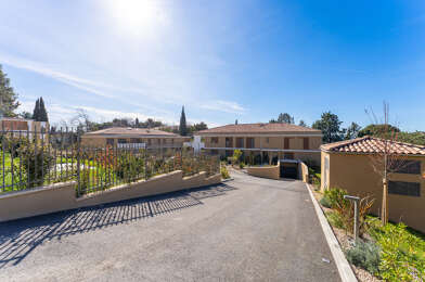 Appartement 4 pièces 828920 €