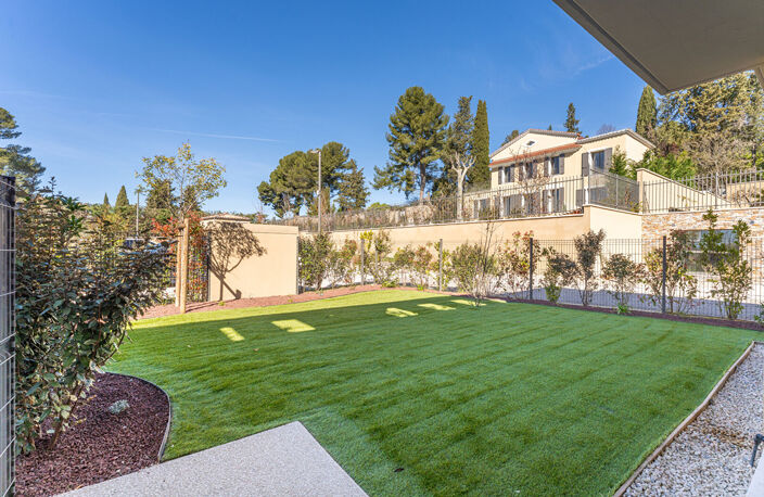 Appartement T2 de standing avec jardin de 100 m² environ — photo 4