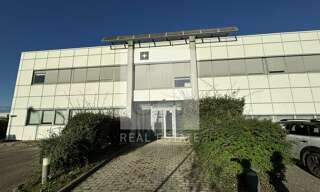 Bureau  540 m² à louer à Genas (69740)