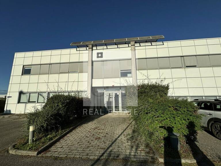 BUREAUX à LOUER — photo 1
