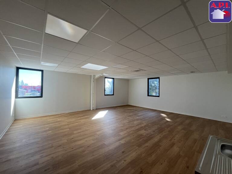 BUREAUX NEUFS PAMIERS — photo 1