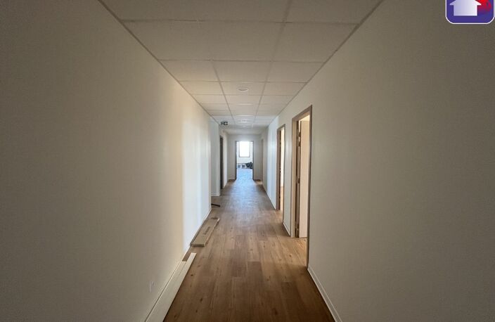 BUREAUX NEUFS PAMIERS — photo 2