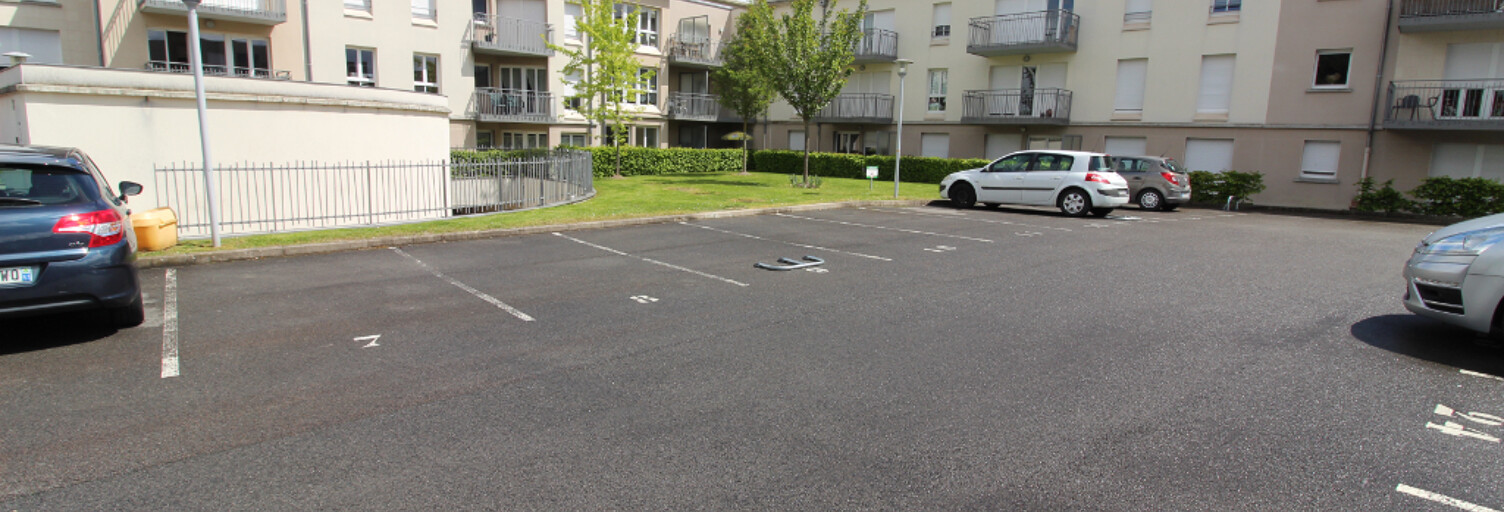 Garage   m² à louer à Reims (51100)