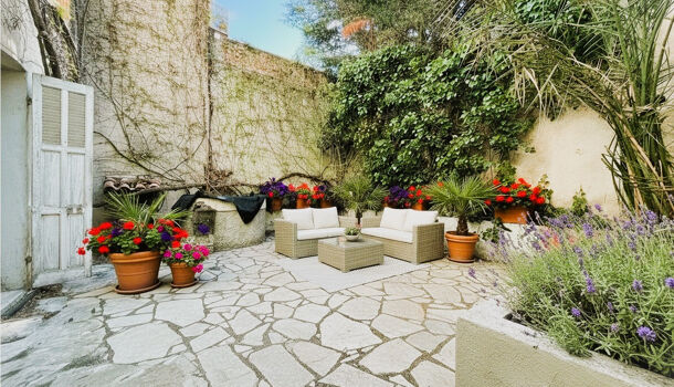 Villa / Maison 8 pièces  à vendre Marseille 4eme 13004