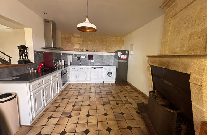Maison en pierre 6 pièces avec jardin et piscine — photo 4