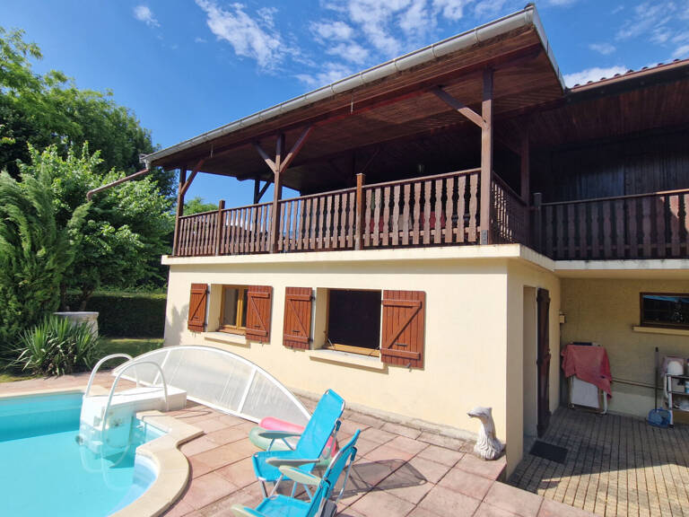 Maison /chalet Challes les Eaux 5 pièces 125 m² — photo 1