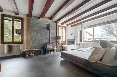 Appartement 9 pièces 430000 €