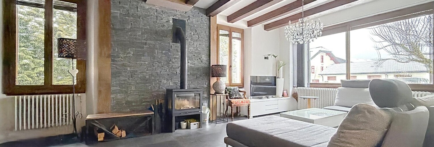 Appartement 9 Pièces 225 m² à vendre à Magland (74300)