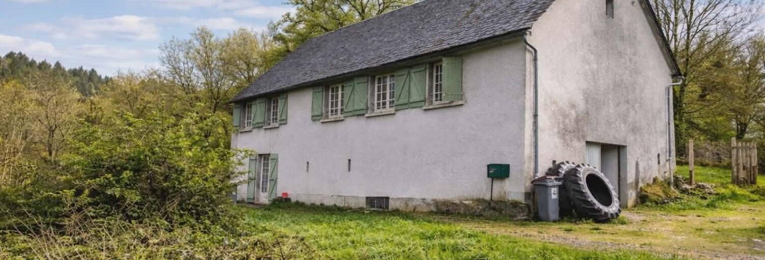 Maison 7 Pièces 141 m² à vendre à Ydes (15210)