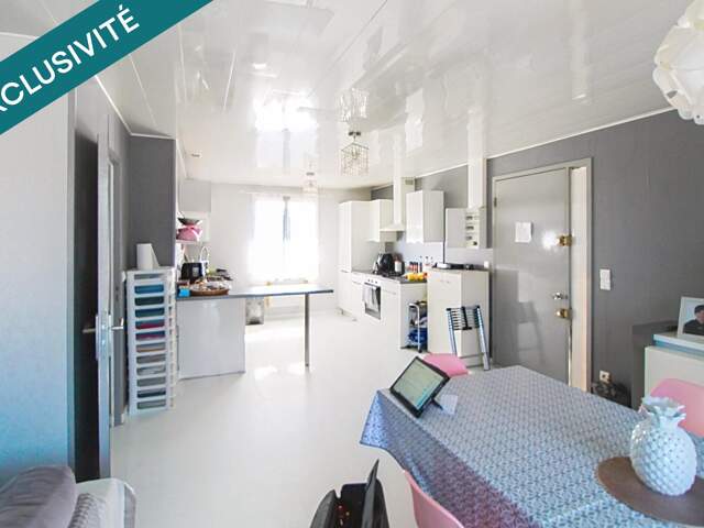 Maison avec grand terrain au calme — photo du bien