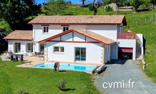 Maison 8 Pièces 211 m² à vendre à Ahetze (64210)