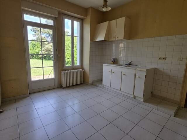 Maison 4 pièces 105 m² à Montgivray — photo du bien