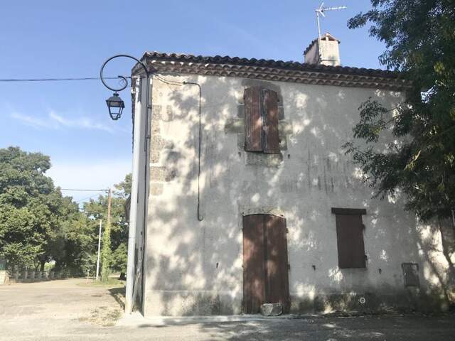 Maison de bourg de 3 pièces principales — photo du bien