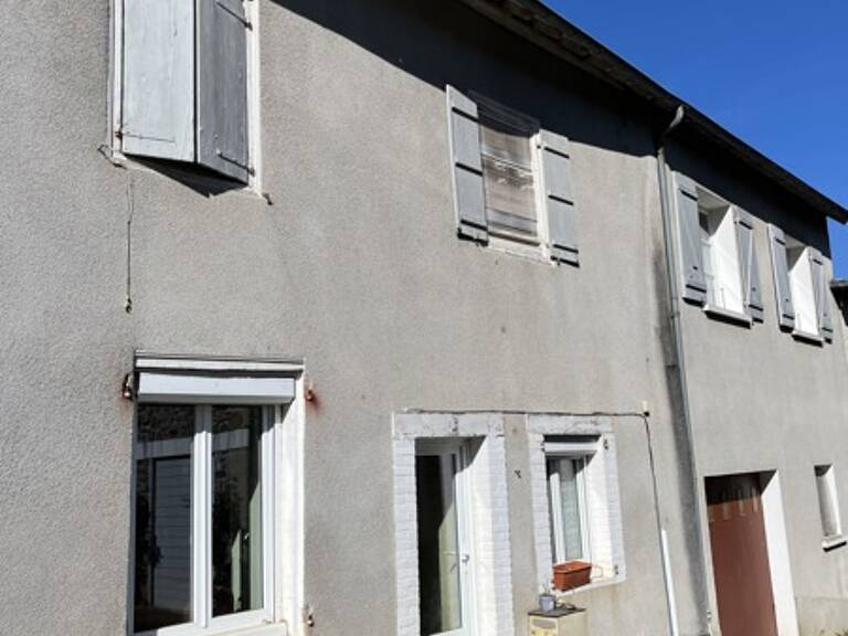 Maison de bourg de 6 pièces principales — photo 1