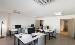 Bureau  95 m² à louer à Marseille 2 (13002)