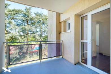 Appartement 3 pièces 286700 €