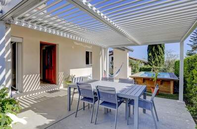 Villa de 5 pièces principales — photo du bien