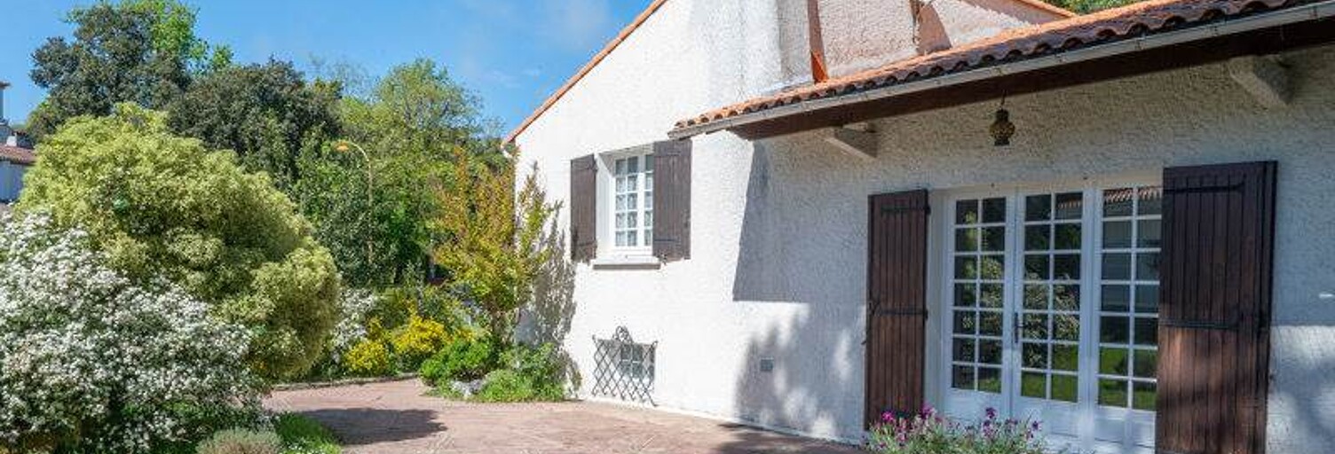 Maison 6 Pièces 142 m² à vendre à Vaux-sur-Mer (17640)
