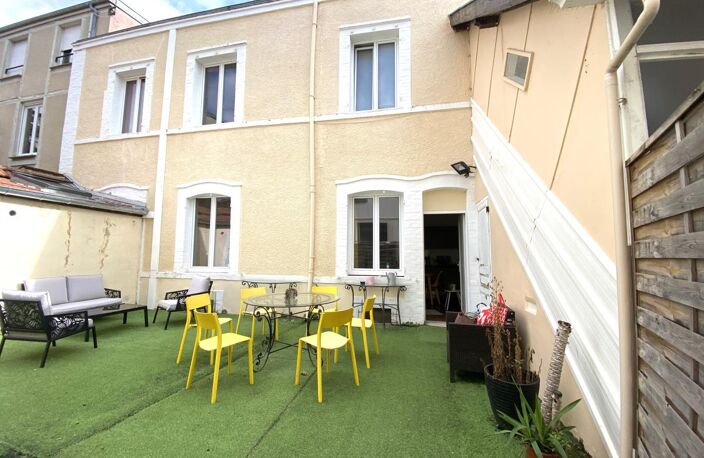 Immeuble de trois appartements - Centre ville — photo 2