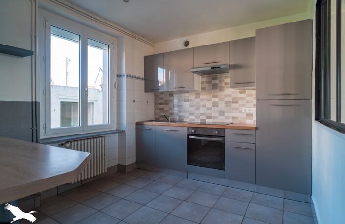 Vente maison 6 pièces 95 m² Scaër (29390) — photo 3