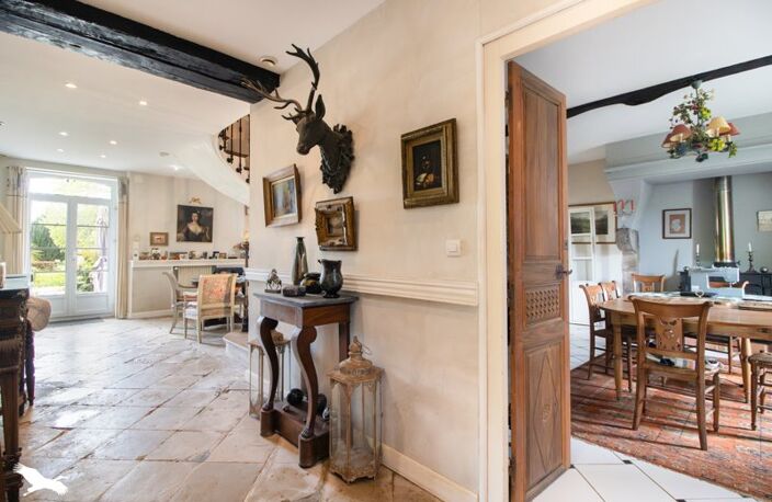 Maison en pierre de 9 pièces principales — photo 3