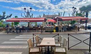 Commerce  136 m² à vendre à Montauroux (83440)