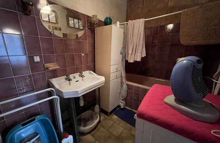 Maison en pierre de 3 pièces principales — photo 4