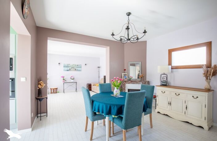 Vente maison 6 pièces 133 m² Saint-Cyr-l'École (78210) — photo 2
