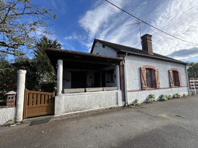 Maison de ville de 4 pièces principales — photo du bien
