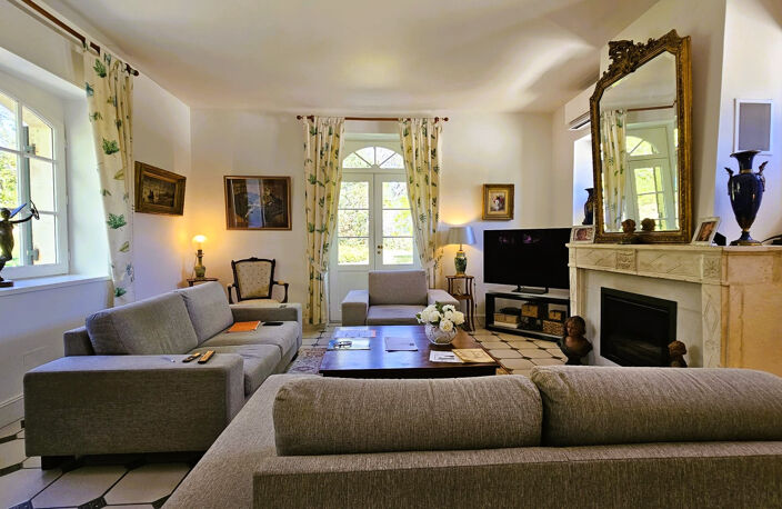MAISON DE MAITRE — photo 3