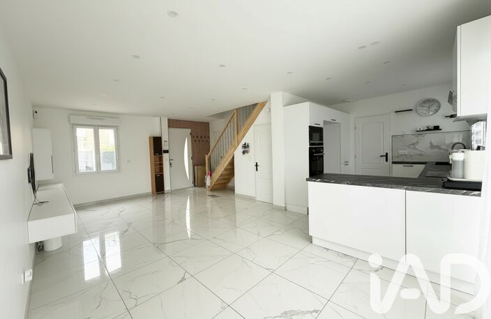 Vente Maison/villa 5 pièces — photo 3