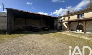 Maison 3 Pièces 83 m² à vendre à Saint-Genest-d'Ambière (86140)