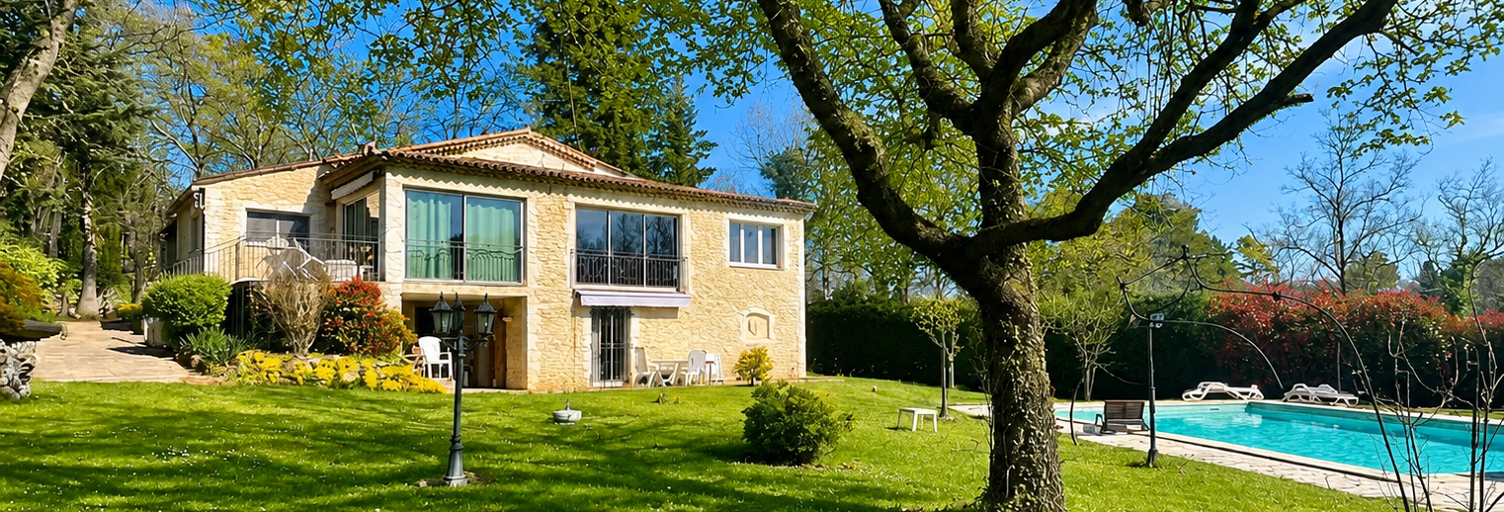 Maison 5 Pièces 198 m² à vendre à Callian (83440)