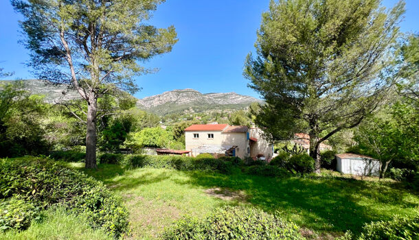 Villa / Maison 6 pièces  à vendre Roquevaire 13360