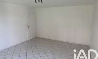 Appartement 1 Pièce 32 m² à louer à Pontault-Combault (77340)